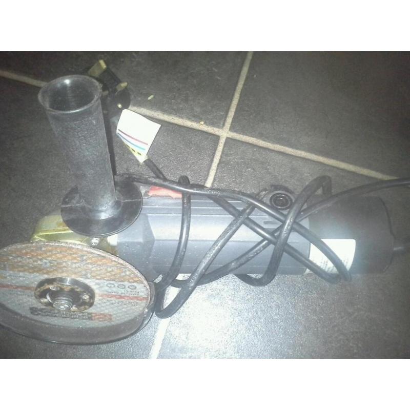 Small angle grinder.