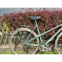 Women's Raleigh Racing Bicycle