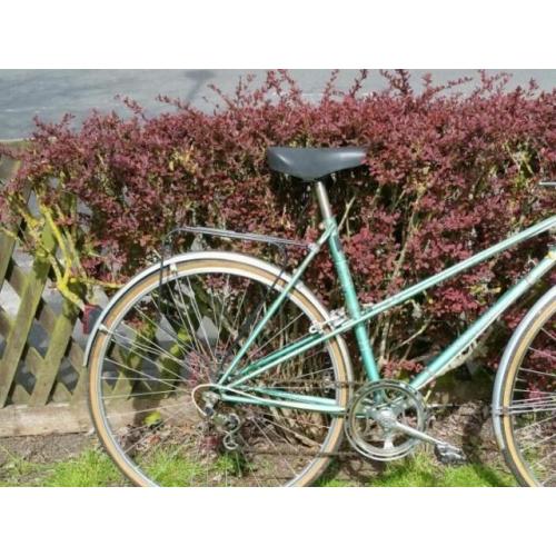 Women's Raleigh Racing Bicycle
