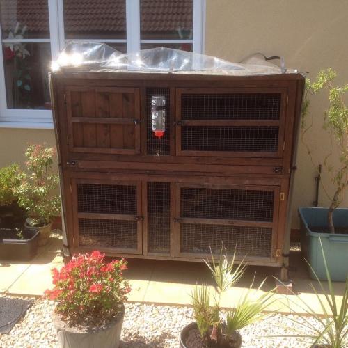 5 foot Large Rabbit Hutch