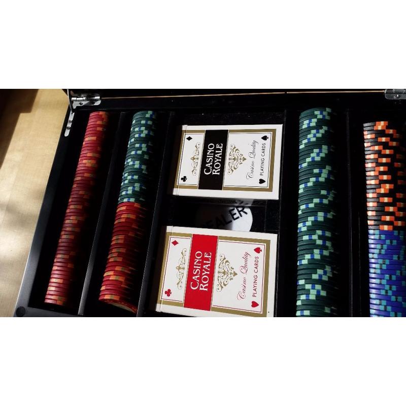 Awesome Luxury Poker Set - Casino Royale, James Bond, 007