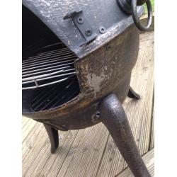 Cast iron bronzed chimenea