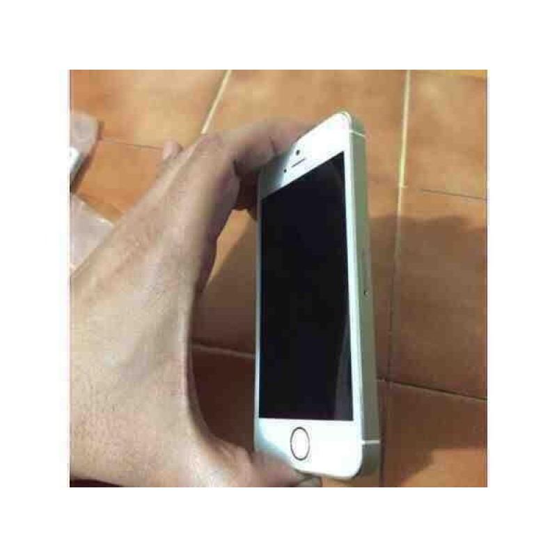Apple iphone 5S Gold brand new condition for sale !! Unlocked 4G ready