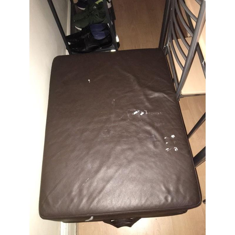 Free ottoman