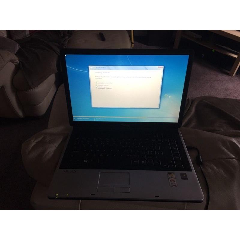 Dual core laptop, Windows 7 ideal for beginners