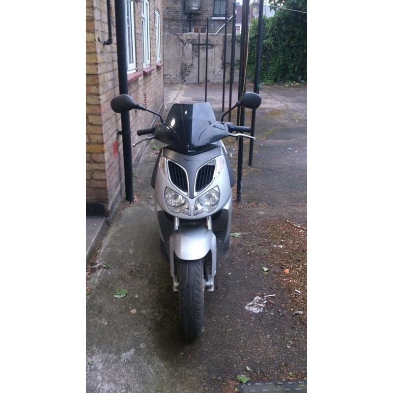 Aprilia Sport City 250cc