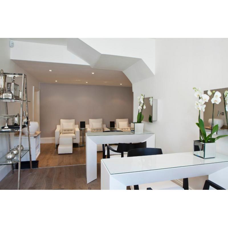 Experienced nail technician/beauty therapist required for Sophie Gass, Holland Park