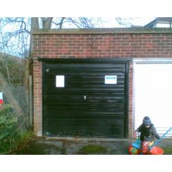 GARAGE FOR RENT