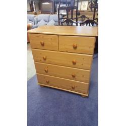 Chest of Drawer in Great Condition