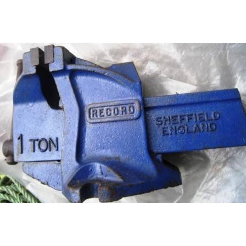 1 TON VICE- SHEFFIELD MADE- 40 POUNDS