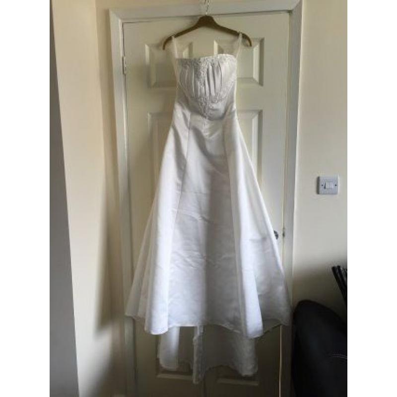 Beautiful Detailed Wedding Dress