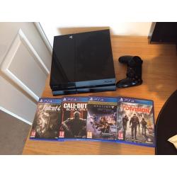 PS4 1TB with 4 games and Headset