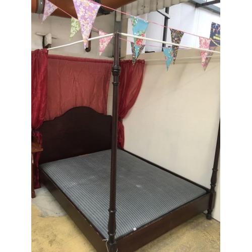Shabby chic vintage retro 4 poster bed project