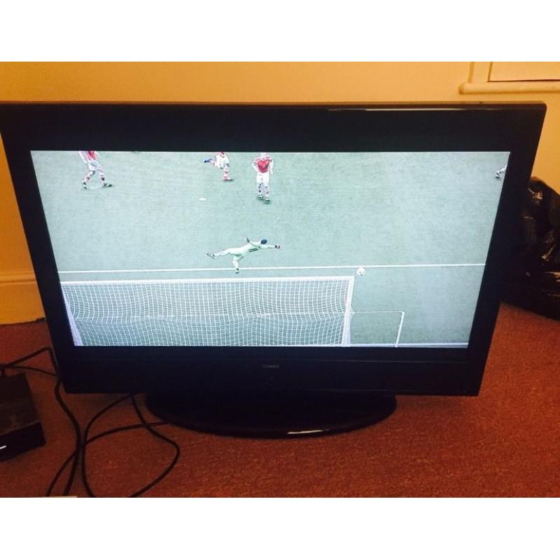 Technika 32inch HD TV and built in Freeview