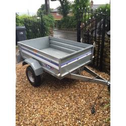 Trailer