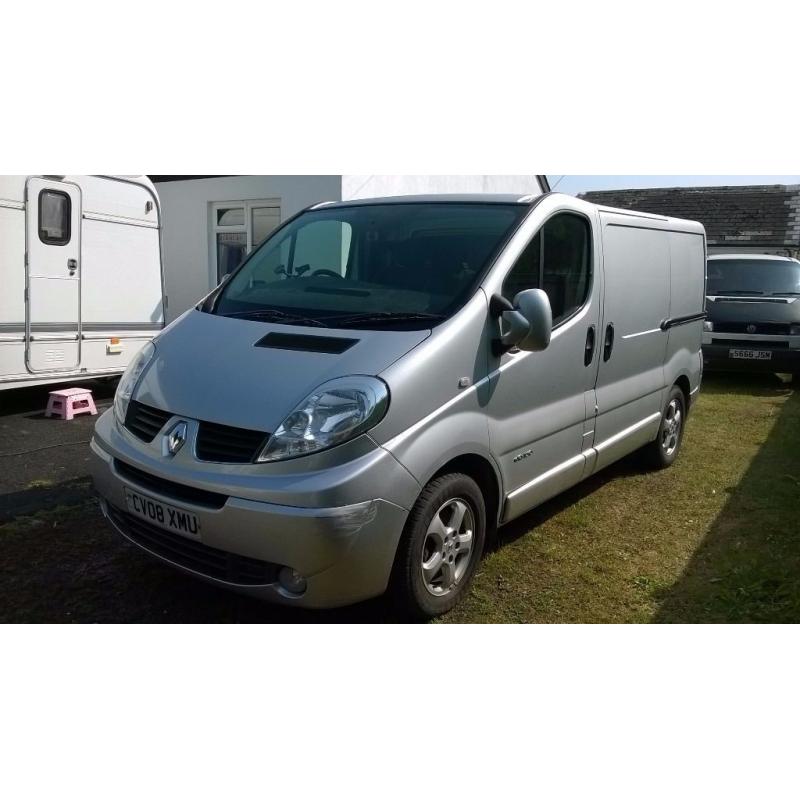 Renault trafic 2008 sl27 Sport DCI150 2.5 114k miles Top of The Range, 6 SpeedTow Bar