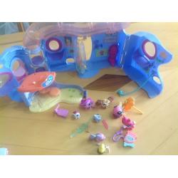 Littlest pet shop bundle toys