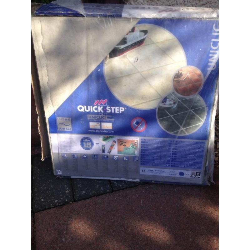 Quickstep pack of 10 tiles.