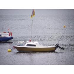 Pedro 17 sailor fully refurbished to high standard, inc outboard,dingy, contents,12v ele nav lights