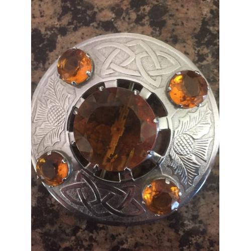 Highland kilt accessories
