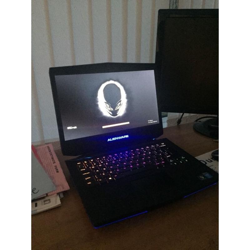 Dell Alienware 14 Gaming Laptop - GT750M, Core i5; 8GB RAM Win 10, 1TB Hdd