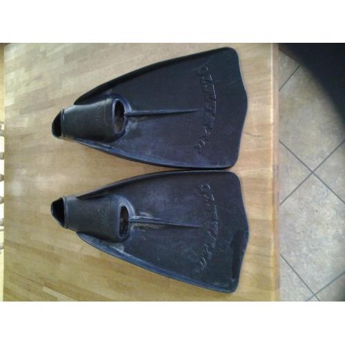 SWIMMING FLIPPERS SIZE 8-10 ADULT