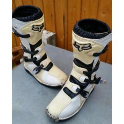 Motocross boots