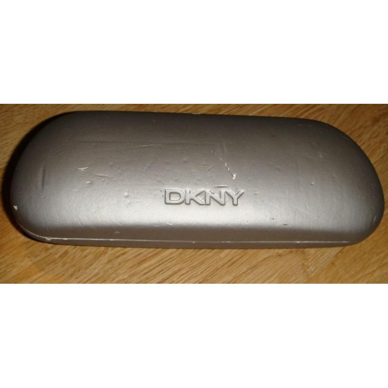 Genuine DNKY 7214s Sunglasses