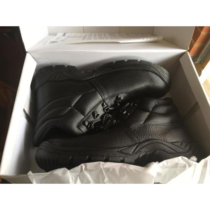Steel toe cap boots