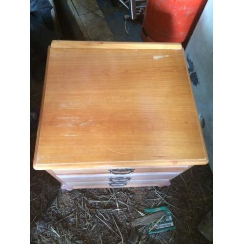 Bed side tables x 4