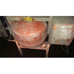 Belle Maxi 140 Petrol Cement Mixer