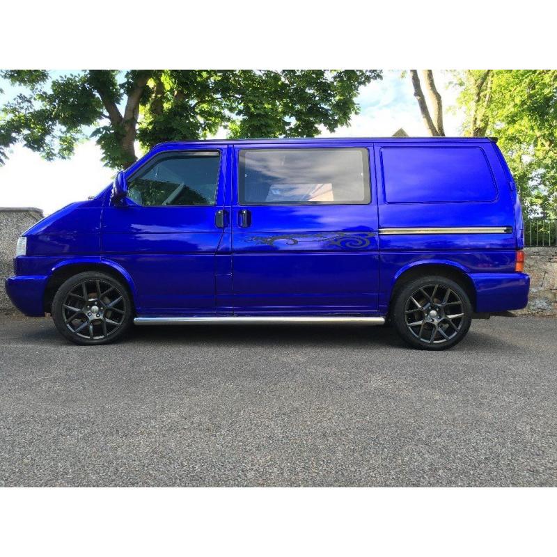 VW Transporter Camper / Day Van