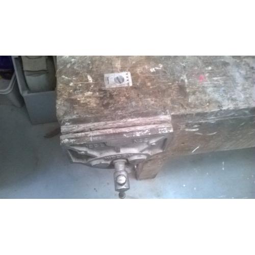 Timber Work Bench with Wood Vice