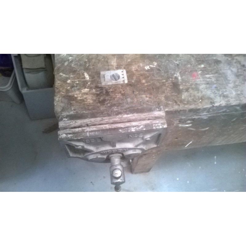 Timber Work Bench with Wood Vice