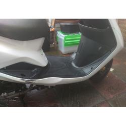 2012 Yamaha Vity 125cc moped