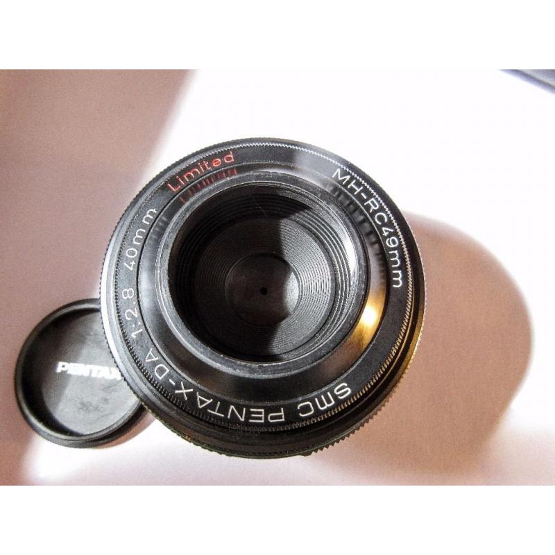 Pentax Prime Lens - 40mm SMC DA 1:2.8 Limited - mint condition in Edinburgh, close to airport.