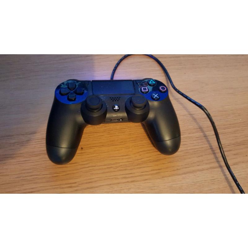6 months old PS4 500 gb - barely used apart from Netflix. Comes with box and controller.