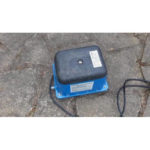 Pond air pump , air tech, evolution aqua, pond pump, koicarp