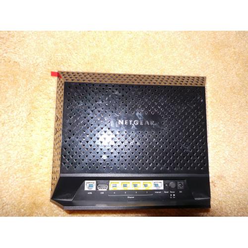 NETGEAR Broadband router