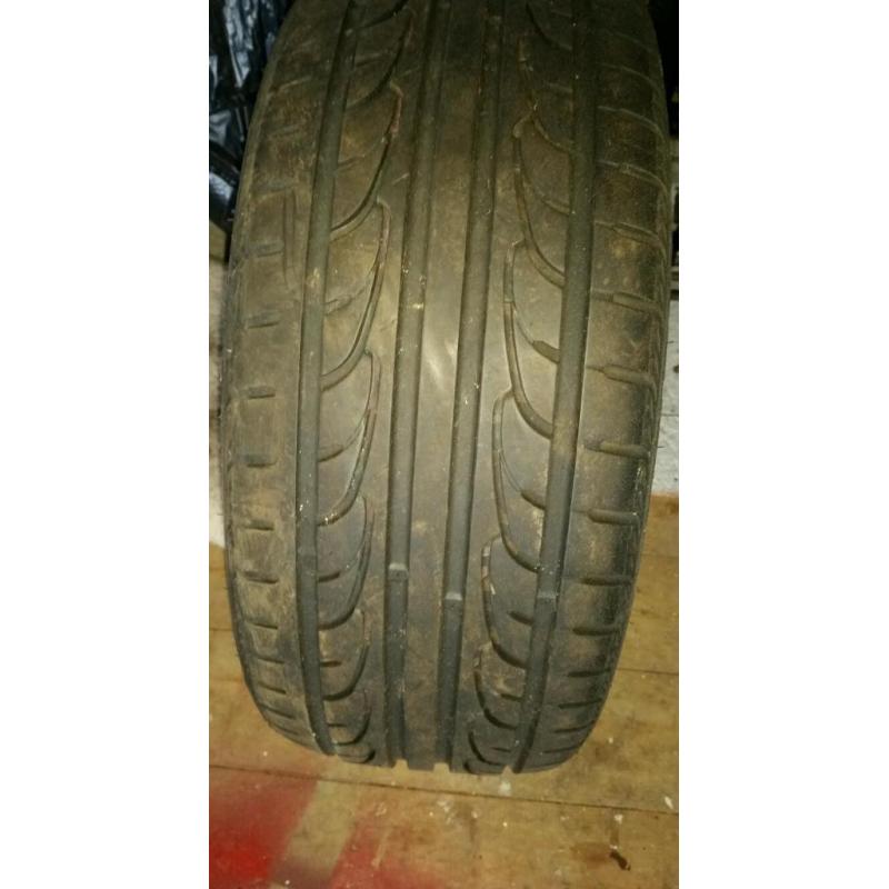 215 45 17 tyre