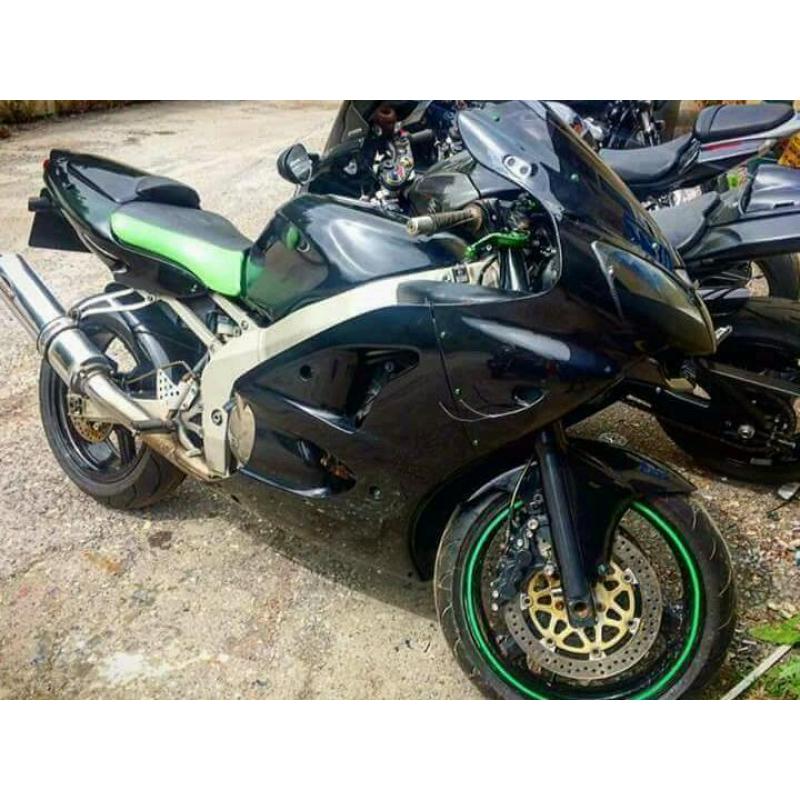 Zx6r frame with v5 2000-2003