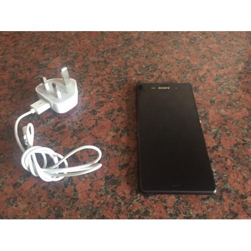 Sony Xperia Z3 black unlocked! Excellent condition with charger xx