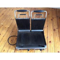 COMMERCIAL BUFFALO PANINI MAKER