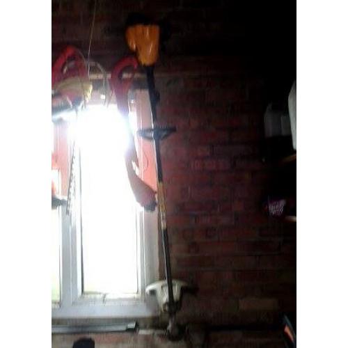 Petrol trimmer