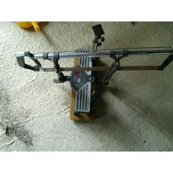 Power devil mitre saw