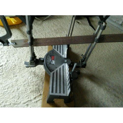 Power devil mitre saw