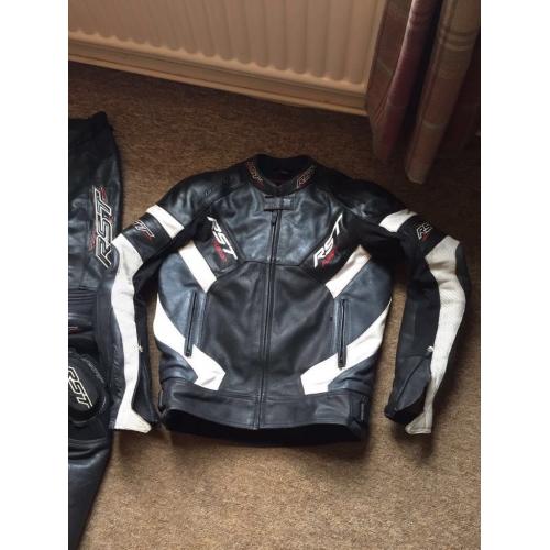 Two pice RST Leathers