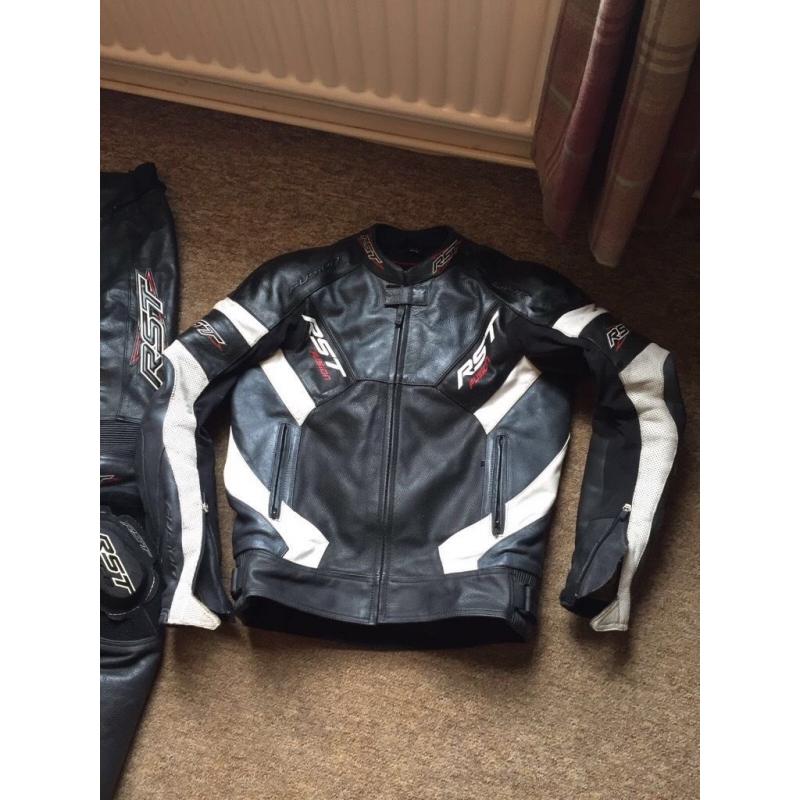 Two pice RST Leathers