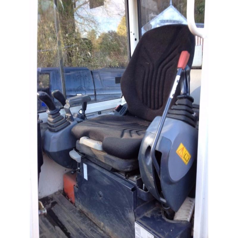 Kubota KX41-3V Mini-Digger