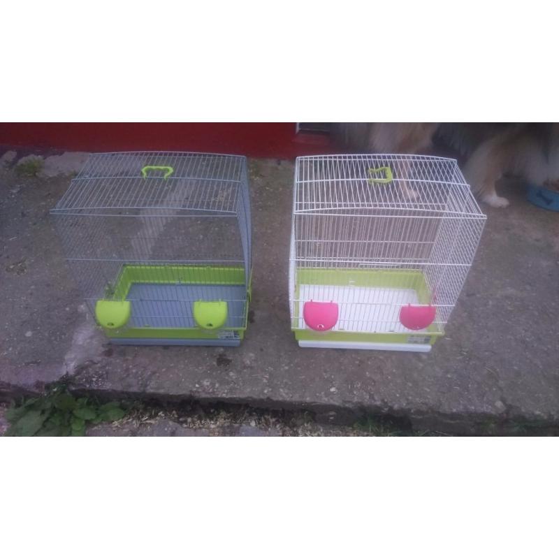Two bird cages 20 for the two of them